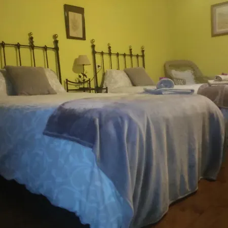 Dom wakacyjny Casa Guelin *