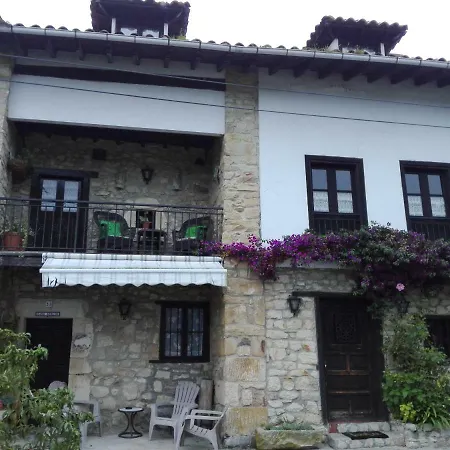 Casa Guelin Dom wakacyjny Tresgrandas