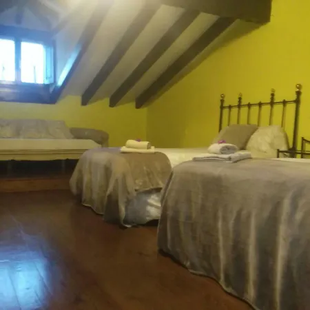 Casa Guelin Prázdninový dům Tresgrandas